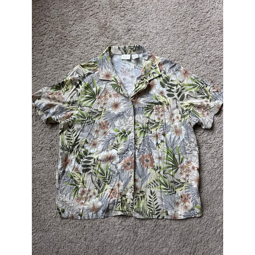 Erika Women's Floral Short Sleeve Button-Up Shirt